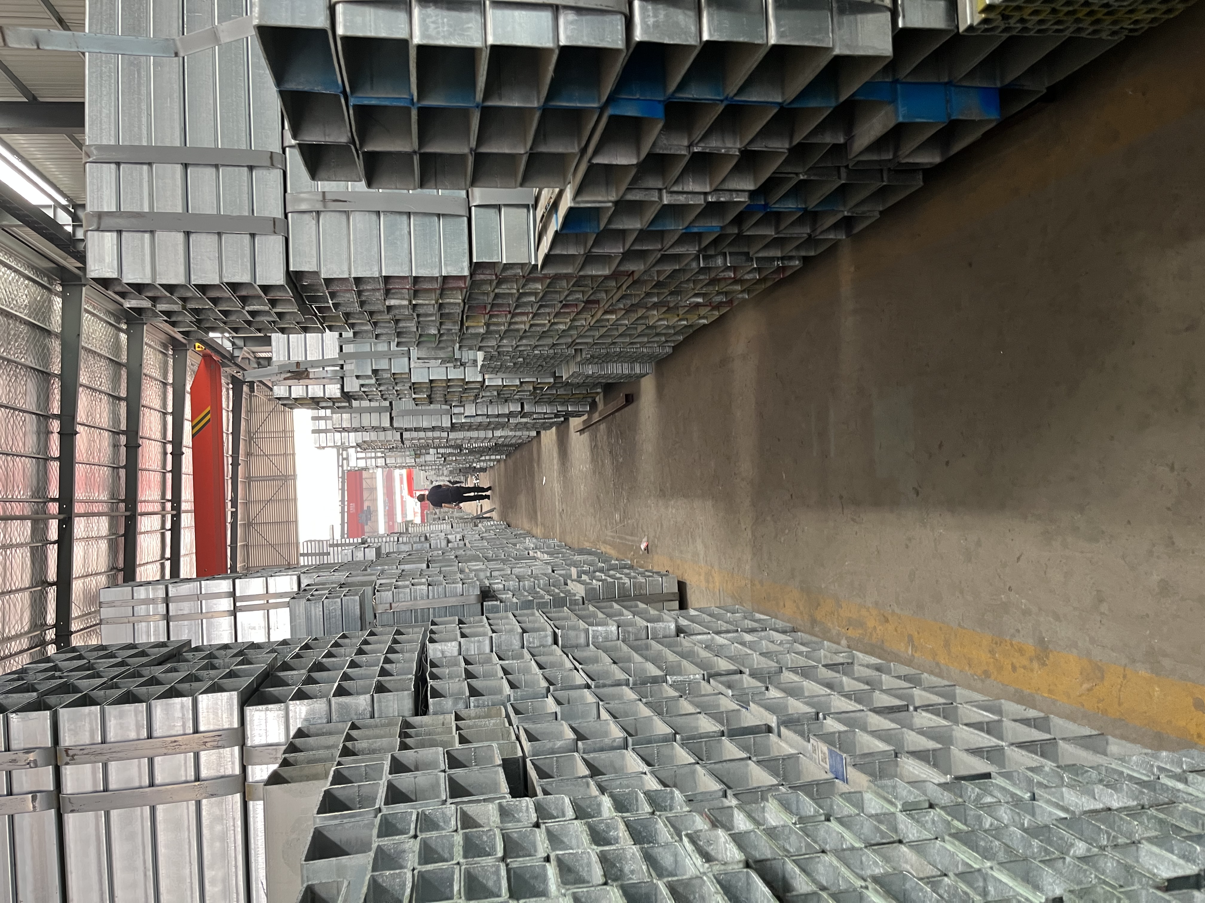 西安鍍鋅管廠家-解答鍍鋅方管的分類以及用途。